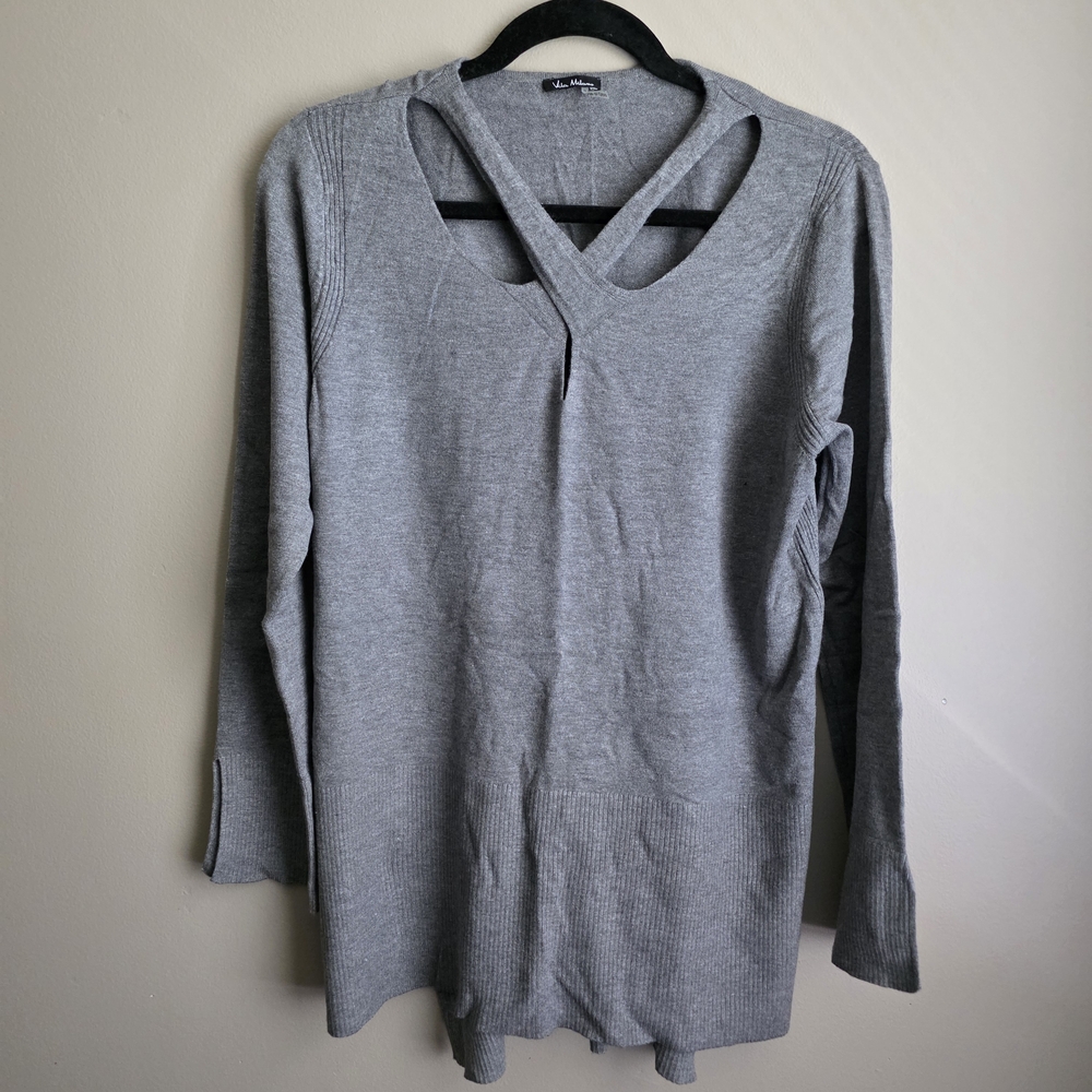 Vila Milano Gray Pullover Sweater Wool Blend Unique Cutout Design Neck Size L?